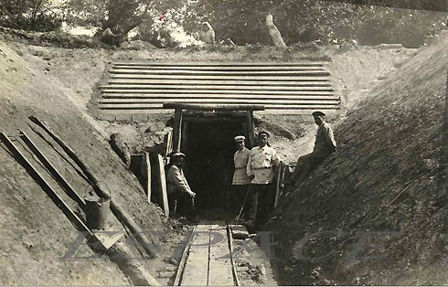 Кринички. Начало постройки водопроводных сооружений - 1923г.
